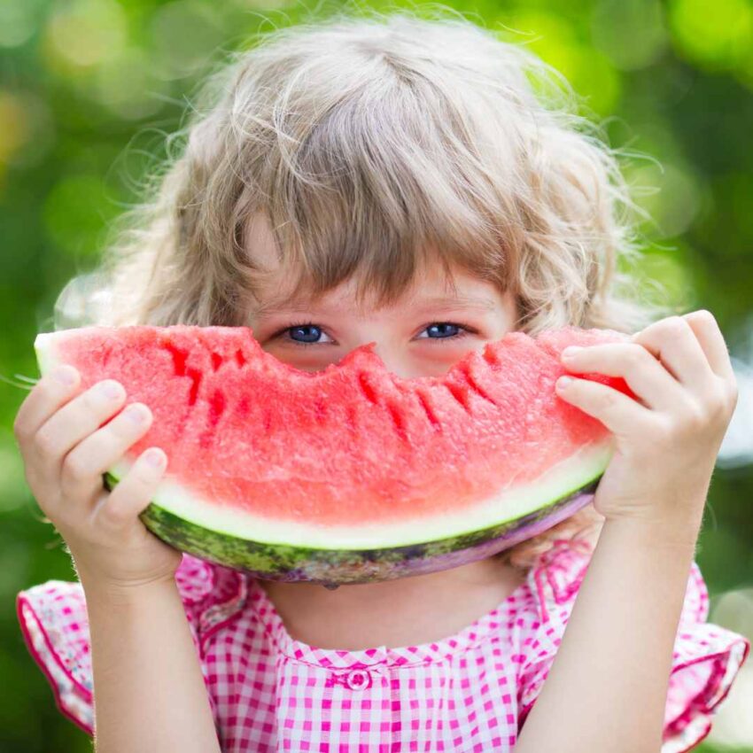 Fruta faz parte da alimentação saudável nas férias