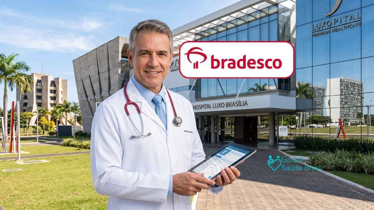 Médico especialista analisando o plano Bradesco Saúde no DF